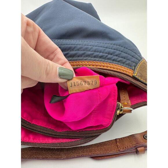 Dooney & Bourke Nylon Shoulder Bag – Navy with Brown Leather Trim – EUC - Picture 4 of 7